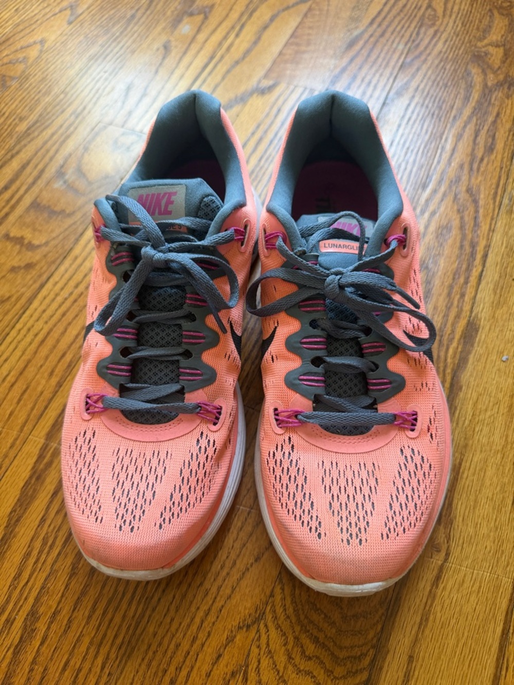 Nike Women's Coral Pink Running Shoes with Black Swoosh - Picture 2 of 4